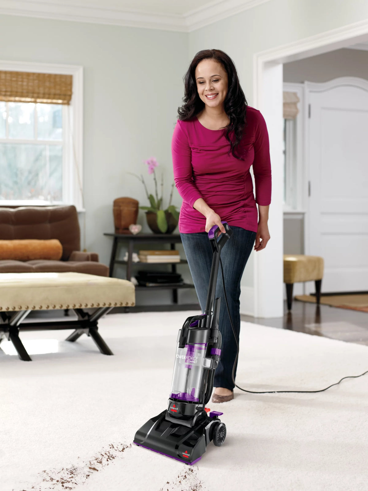 Compact Bagless Vacuum D645792
