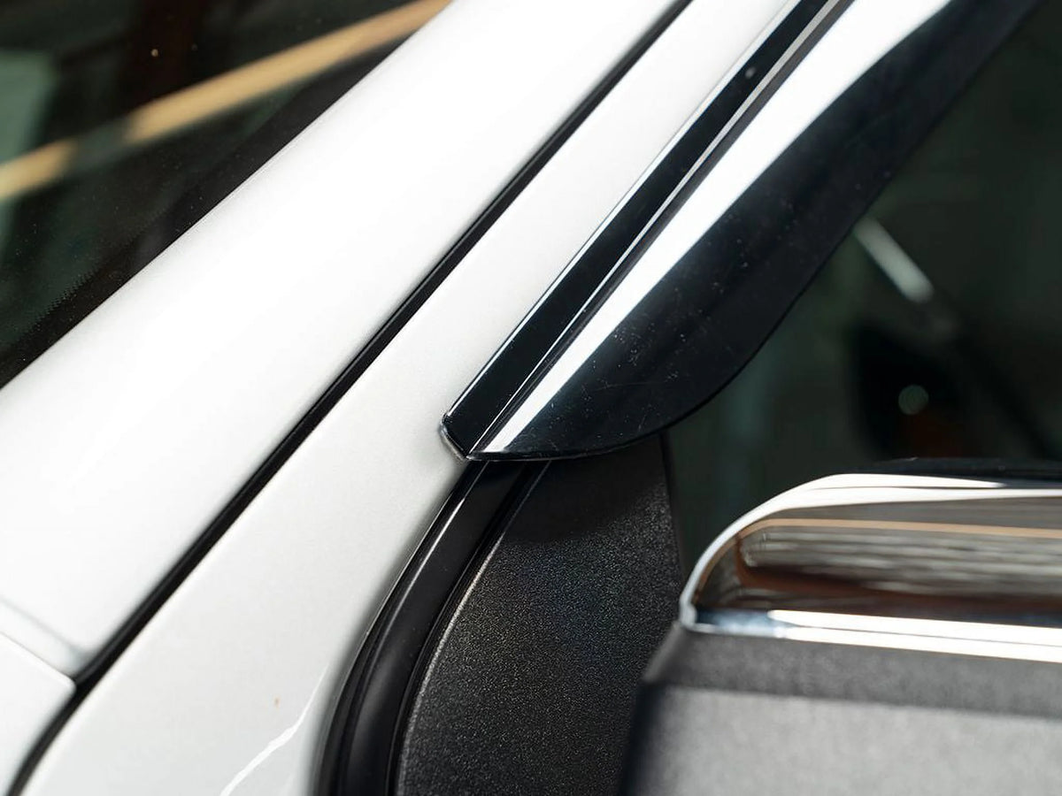 4Pc Smoke Window Deflectors N469