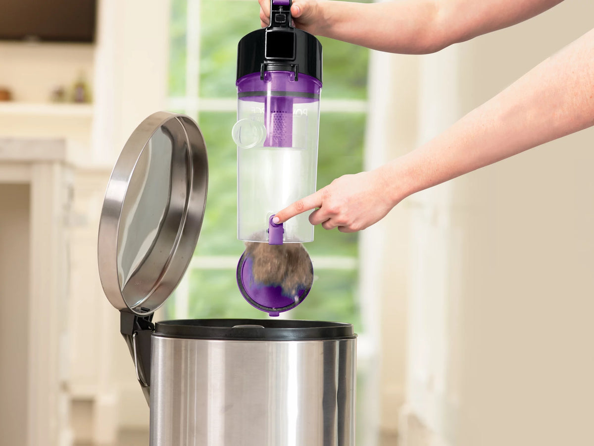 Compact Bagless Vacuum D645792